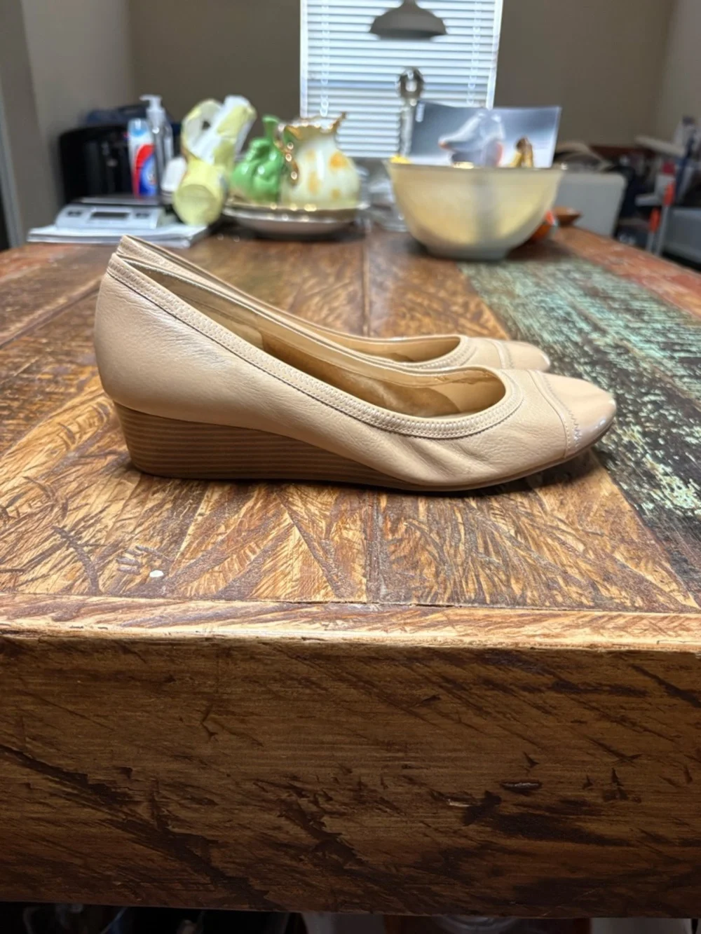 Cole Haan Elsie Nude/Tan Cap Toe Leather Wedge Slip On Wedge Heels Size 9.5